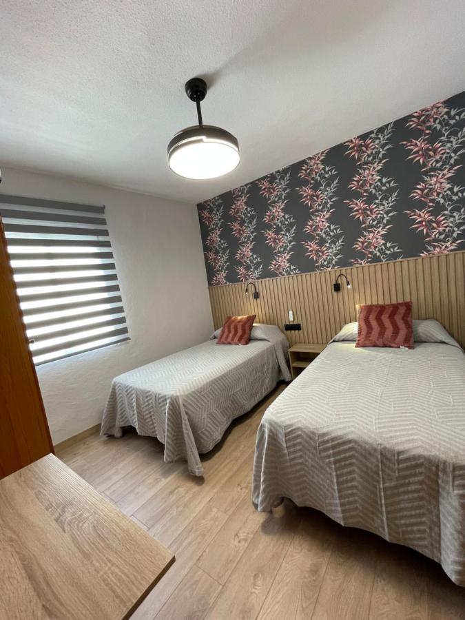 Hostal Calderon De La Barca Zalamea de la Serena Εξωτερικό φωτογραφία