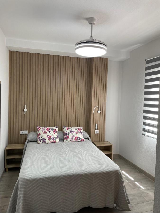 Hostal Calderon De La Barca Zalamea de la Serena Εξωτερικό φωτογραφία