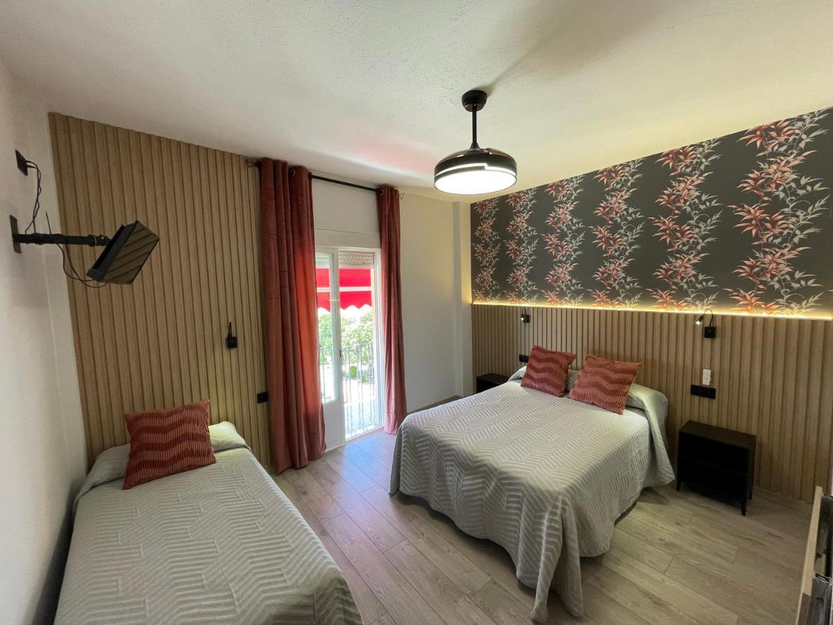 Hostal Calderon De La Barca Zalamea de la Serena Εξωτερικό φωτογραφία
