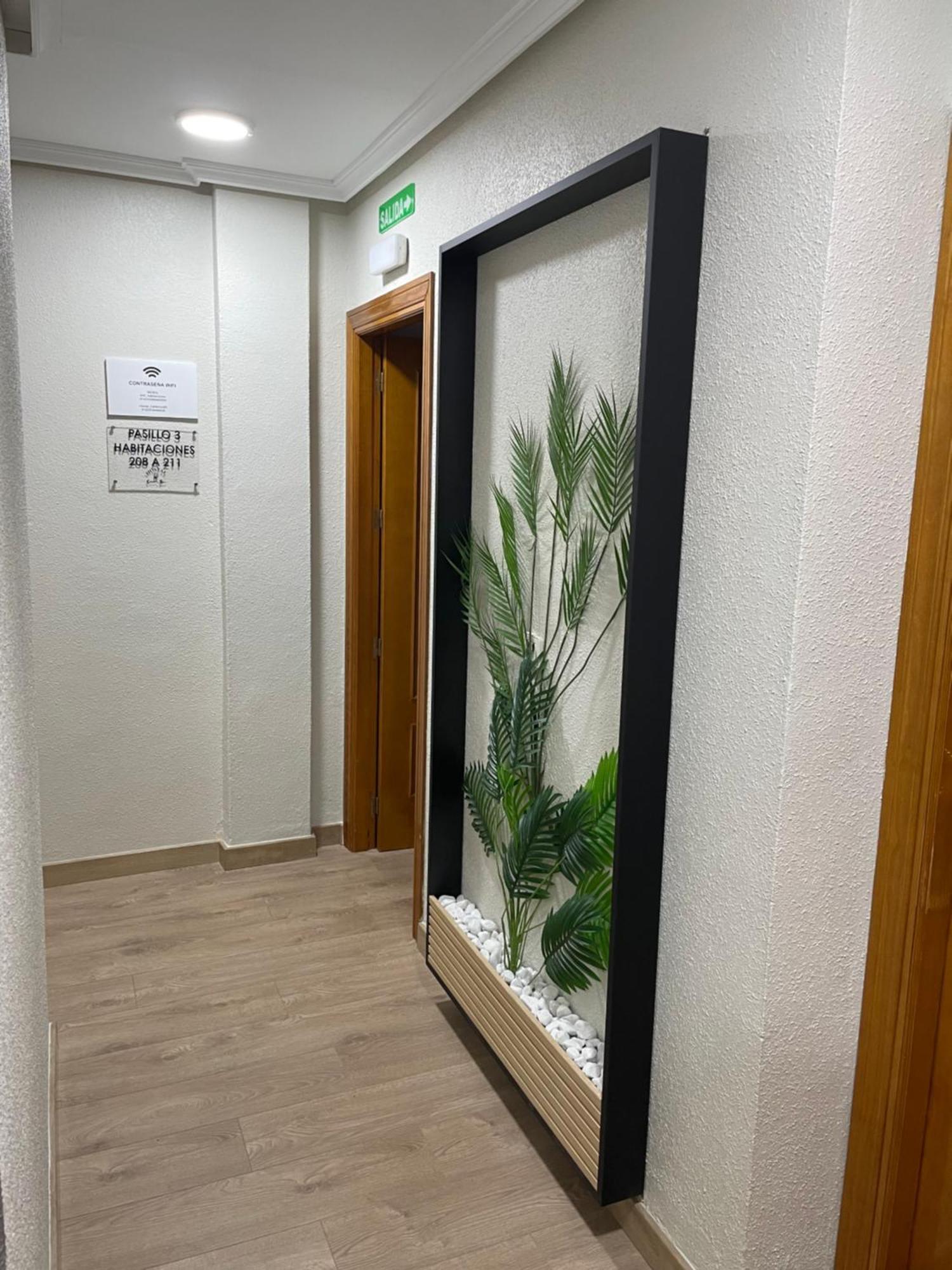 Hostal Calderon De La Barca Zalamea de la Serena Εξωτερικό φωτογραφία